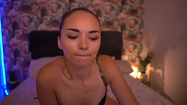 AsaAkiraa 라이브 XXX 채팅