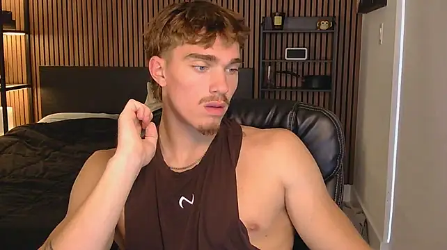 צ'א ט XXX בשידור חי של TheNicoRyder