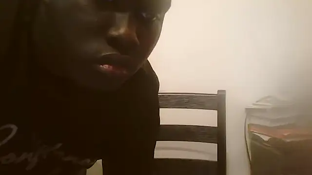 MensaAdom: онлайн-секс-чат