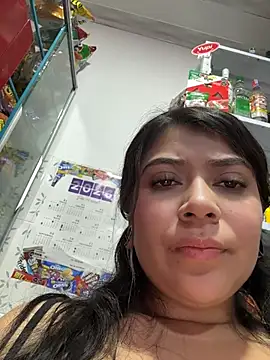 Chat XXX en directo de emilyjohanson