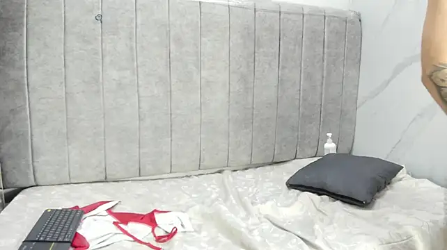 Chat XXX ao vivo de lucy_78_sweet