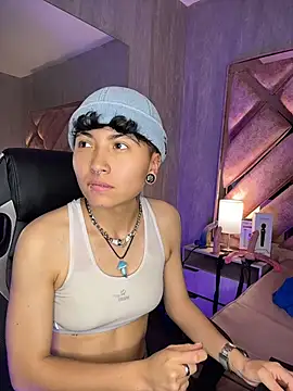Онлайн чат XXX ian_mathias_