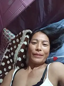Lily-ly's Live XXX Chat