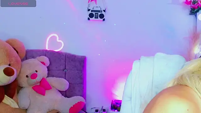 Онлайн чат XXX AdanKinng