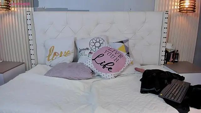 sue__stark 라이브 XXX 채팅
