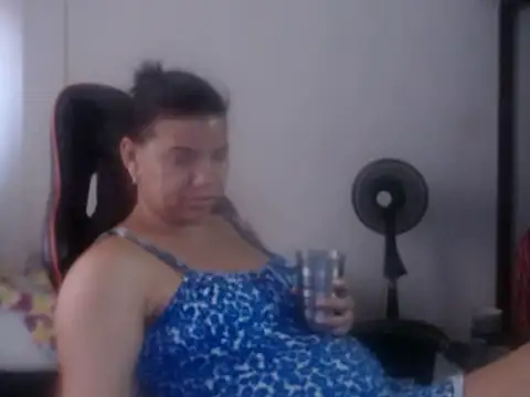Chat XXX en directo de Adriana_0312