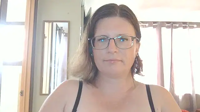 Chat XXX en directo de Domina_Tasselina_Goddess