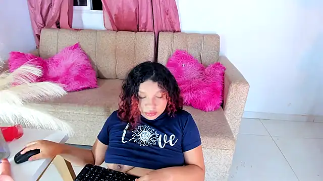 Emily_Coper18 Live XXX Chat
