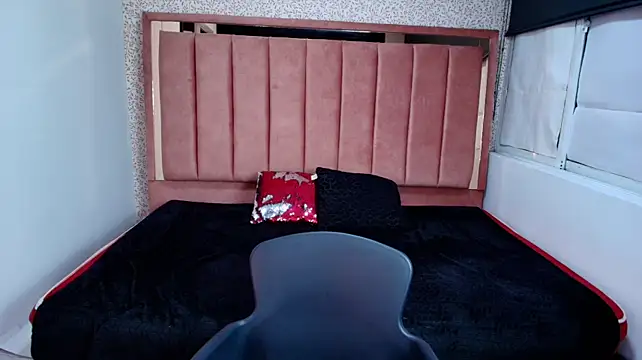 Онлайн чат XXX Megan__Hot___