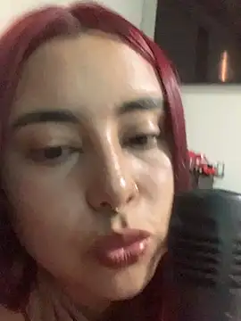Онлайн чат XXX LunitasexyHot