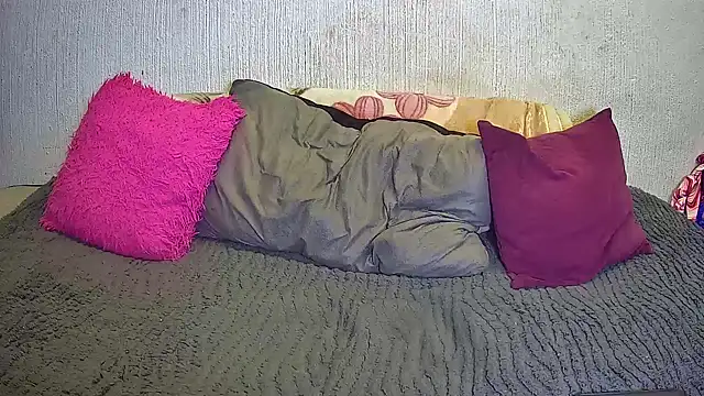 Онлайн чат XXX SlenderCurvexxx