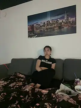 Just-Lilly – Live XXX-chat