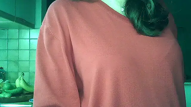 Онлайн чат XXX UllimOhi_