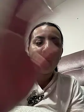 Abril_Luv's Live XXX Chat