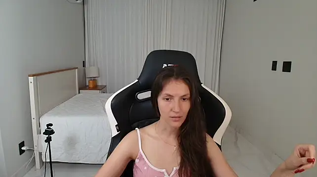 upssnowy live XXX chat