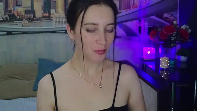 MonicaSweetx's Live XXX Chat