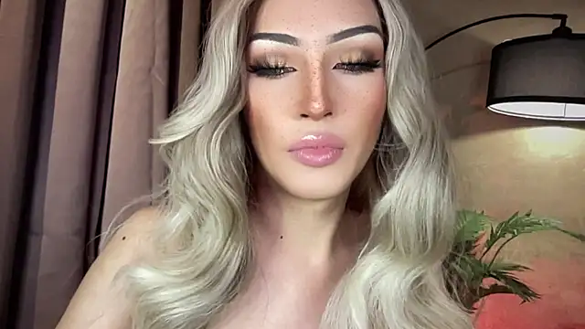 Онлайн чат XXX Alicegreenexx