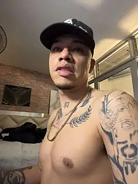 Chat XXX en directo de AlphaMasterXxx
