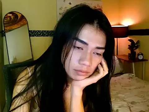EnviousMaddieのライブXXXチャット
