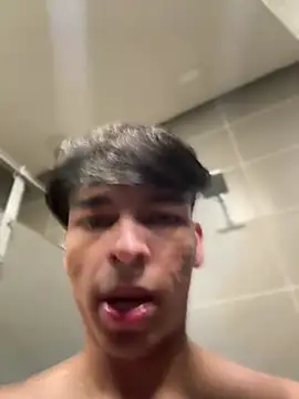 Онлайн чат XXX The_Conquer