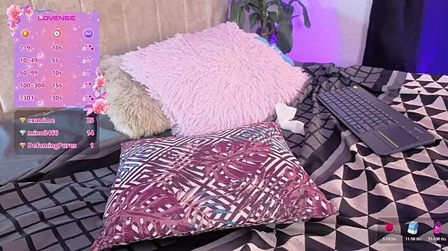 Emilly-hall Webcam show
