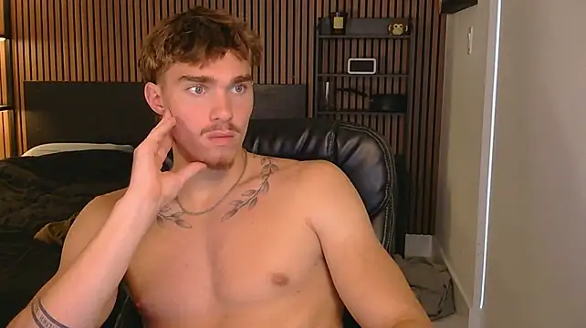 TheNicoRyder live XXX chat
