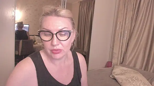 OliviaDancequeen 라이브 XXX 채팅