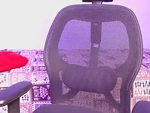 Bold-Maya's Webcam Show