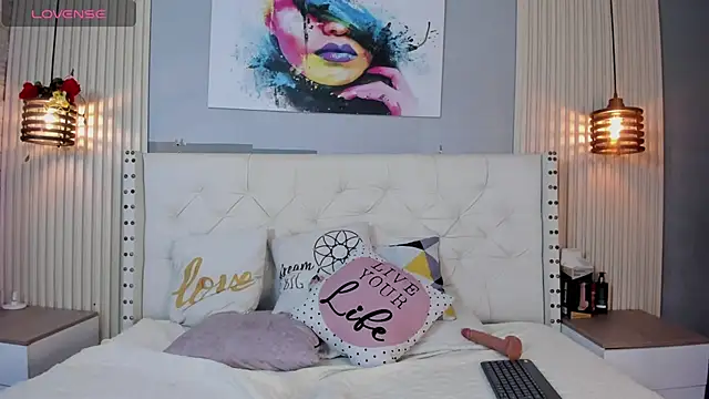 Онлайн чат XXX sue__stark