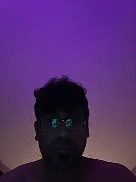 Chatroom XXX en direct de _Ramone666
