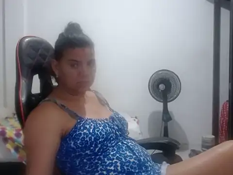 Онлайн чат XXX Adriana_0312