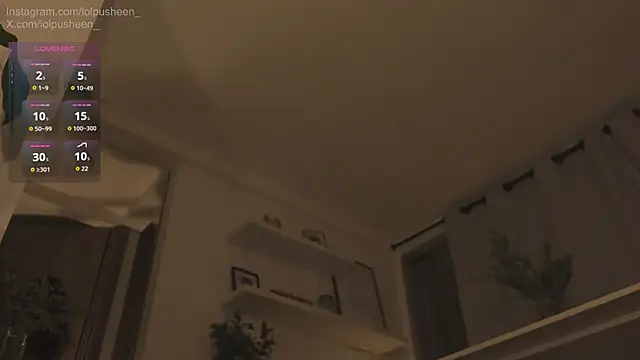 JulietteDee Chat XXX in diretta