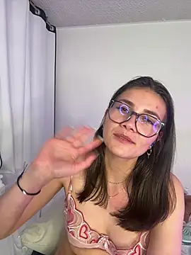 Онлайн чат XXX ana_cortez