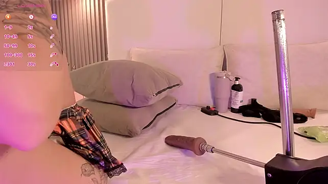 Онлайн чат XXX annie_clarkson