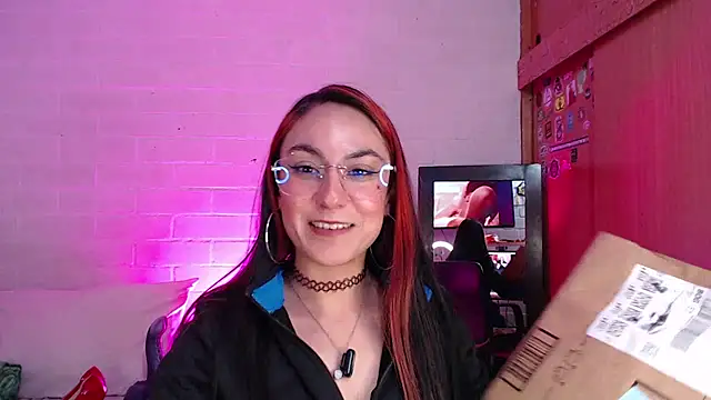 Amy66 élő XXX-chatje