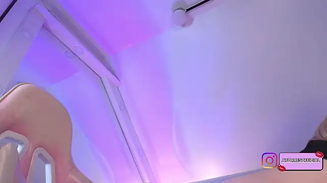 Angela_Torres_'s Live XXX Chat