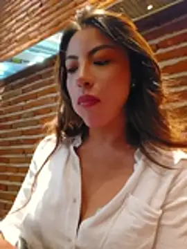 Онлайн чат XXX Karen_San_Miguel
