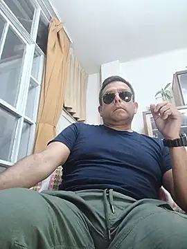 Chat +18 de chicoguapo8 ao vivo