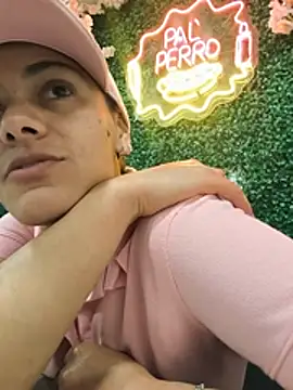 miaoconell's Live XXX Chat