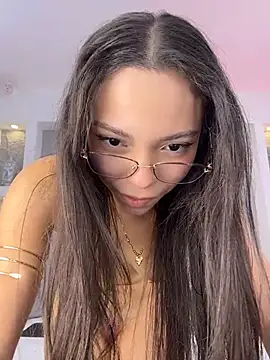 Mia_honey3's Live XXX Chat