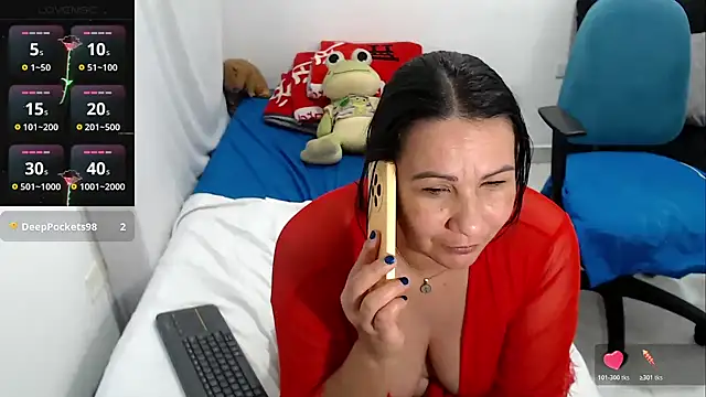 LAURA_Foxht: απευθείας συνομιλία ΧΧΧ