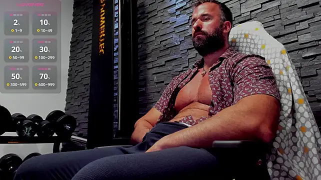 Chatroom XXX en direct de David_Big_Daddy