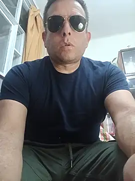 צ'אט XXX בשידור חי של chicoguapo8