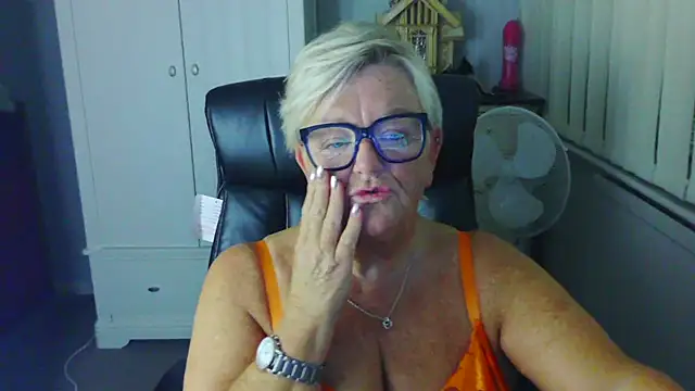 BridgetBlueEyes লাইভ XXX চ্যাট