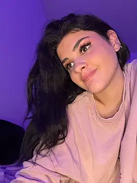 Онлайн чат XXX EvelynnMonrooe