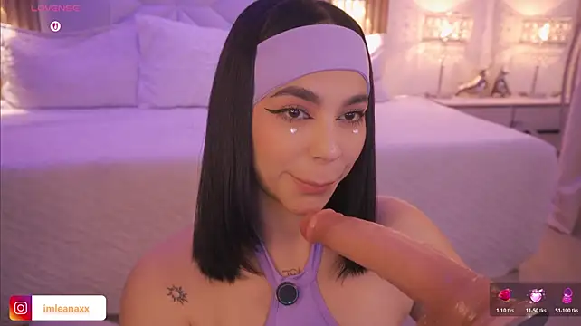 Онлайн чат XXX imLeanna_