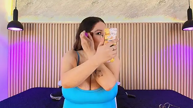 Онлайн чат XXX big_tits_in_your_face