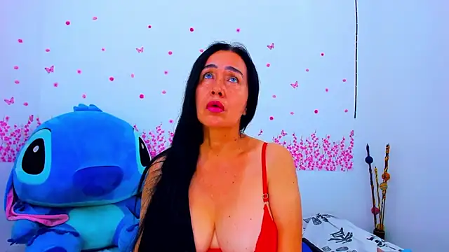 HorniestMilf Adlı Modelin Canlı XXX Sohbeti