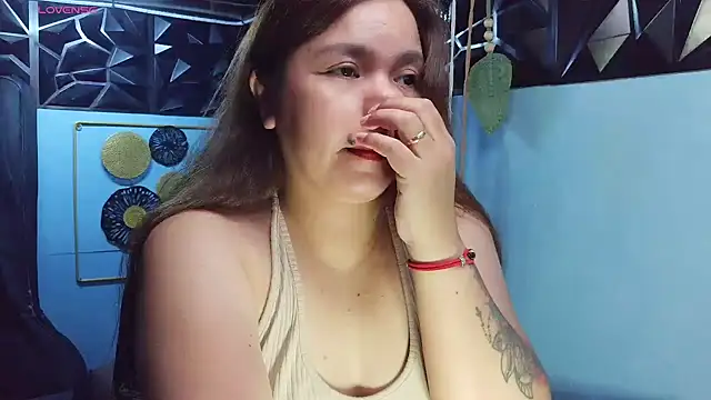ambersmile Adlı Modelin Canlı XXX Sohbeti