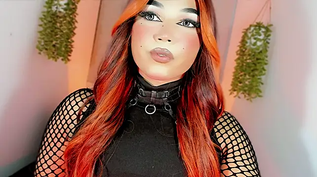 Chatroom XXX en direct de misstreslatin
